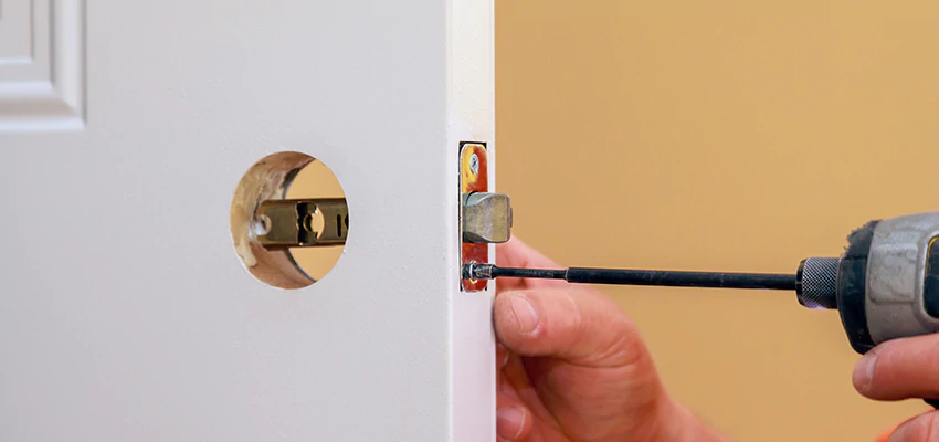 Stuck Door Knobs Repair in Carlsbad, CA