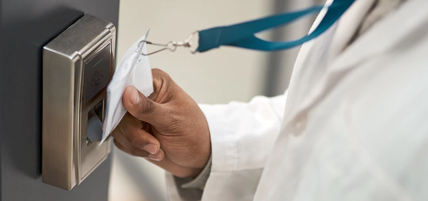 Commercial Locksmith For Rekey in Carlsbad, CA